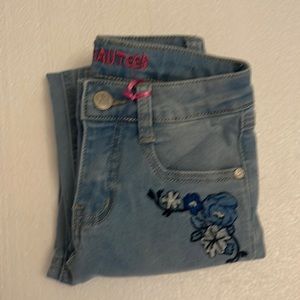 Beautees girls skinny jeans with flowers